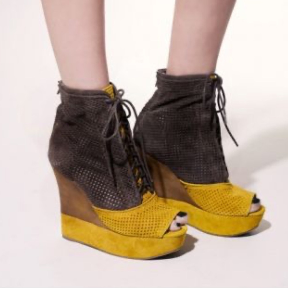 Jeffrey Campbell swing Havana Platforms
